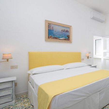 Marlin Guest House กาปรี ห้อง รูปภาพ