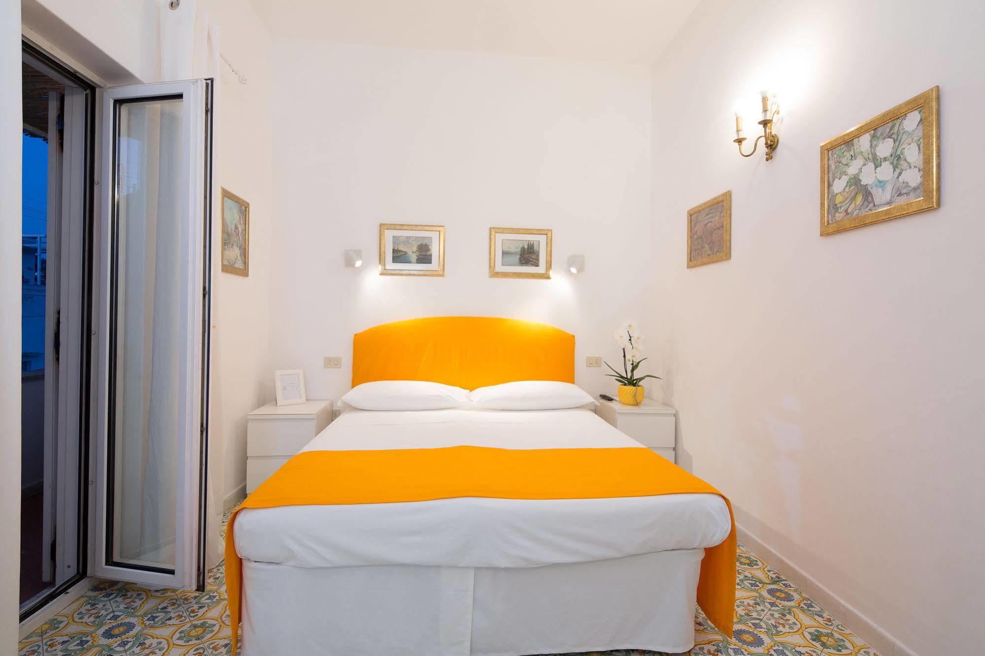 Marlin Guest House กาปรี ภายนอก รูปภาพ